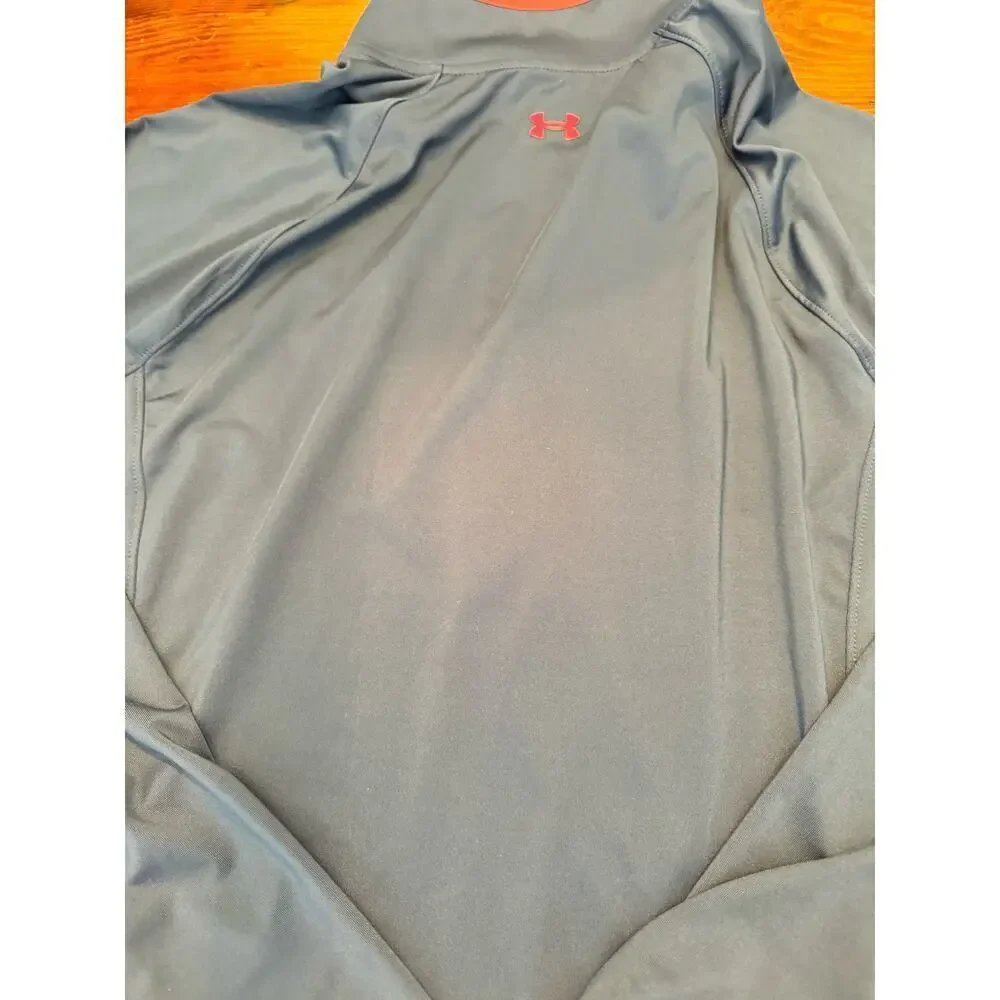 Under Armour women’s navy blue 1/4 performance golf pull over size large NWOT